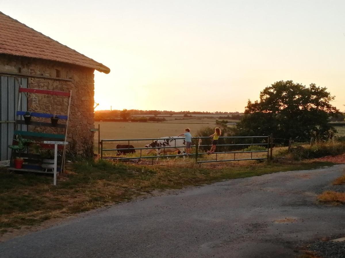 Gite Le Tiguidou La Verrie Exterior photo